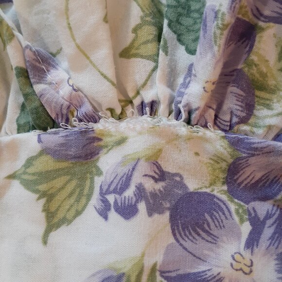 Vintage Violet Pillow Shams 2 Queen Size - Picture 5 of 8